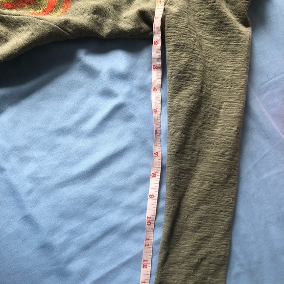 (SOLD)Brand new women top - Picture 4 of 5